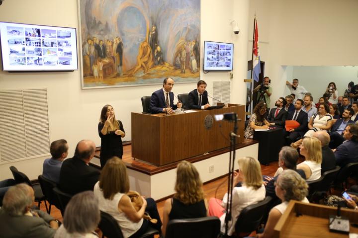 Corral abrió el período de sesiones del Concejo Municipal