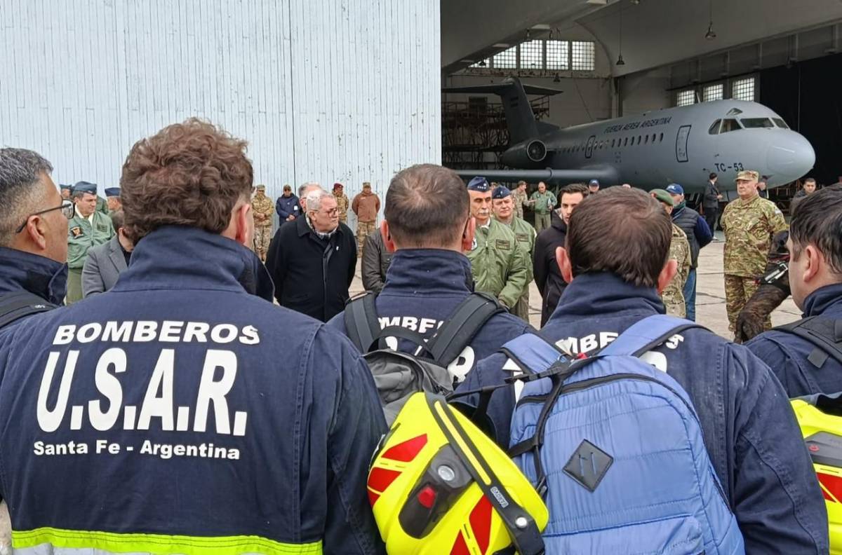 La brigada de rescatistas de Santa Fe ya está en Venezuela