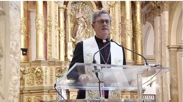 “Algunos aprovechan para dividirnos, escondidos en cuevas de corrupción”