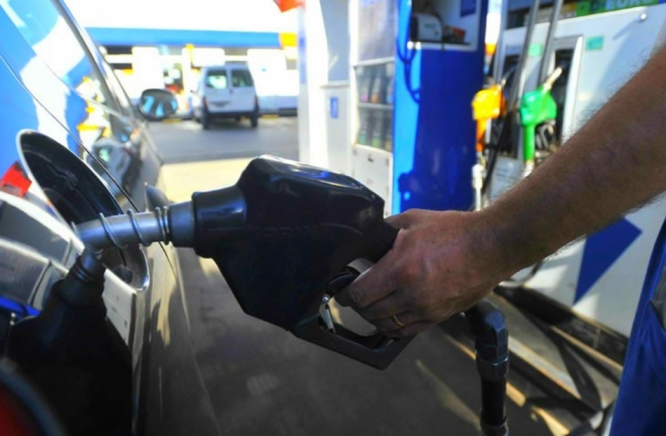 YPF actualizará los precios de las naftas en tiempo real