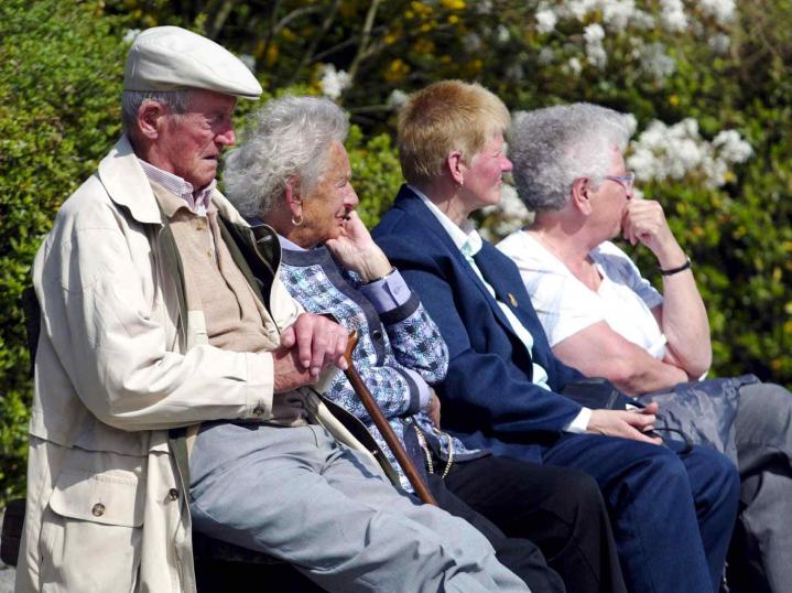Aumento a jubilados y pensionados: $ 10.000 en febrero