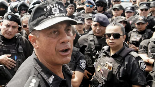 Insultaron y empujaron al Jefe de la Policía de Santa Fe