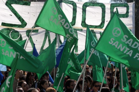 Maestros privados tampoco inician las clases: paran 24 horas