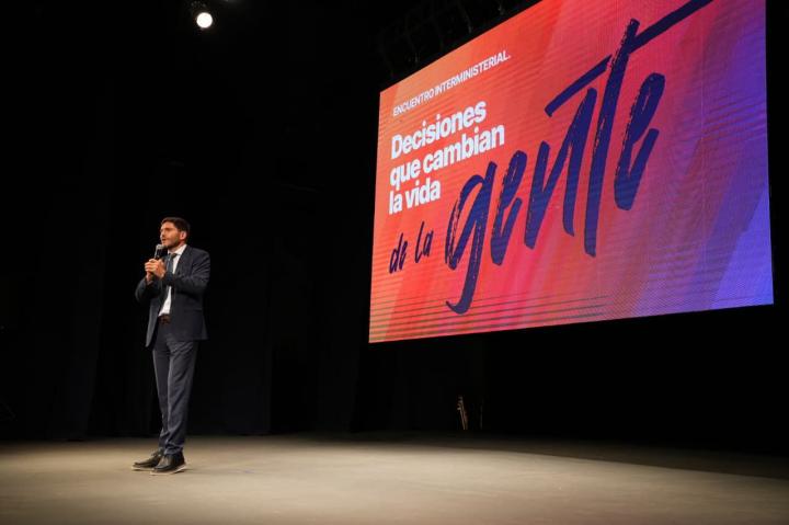 Pullaro le pidió a su gabinete “salir con orgullo a defender los cambios” 