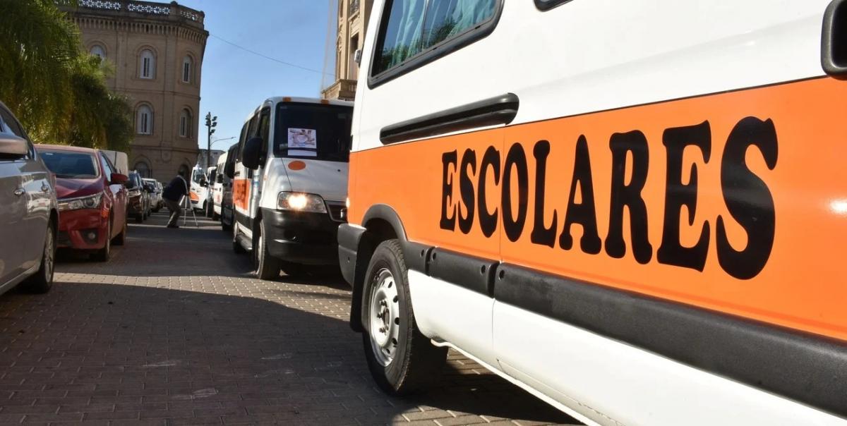 Sube la nafta y aumenta el transporte escolar en Santa Fe