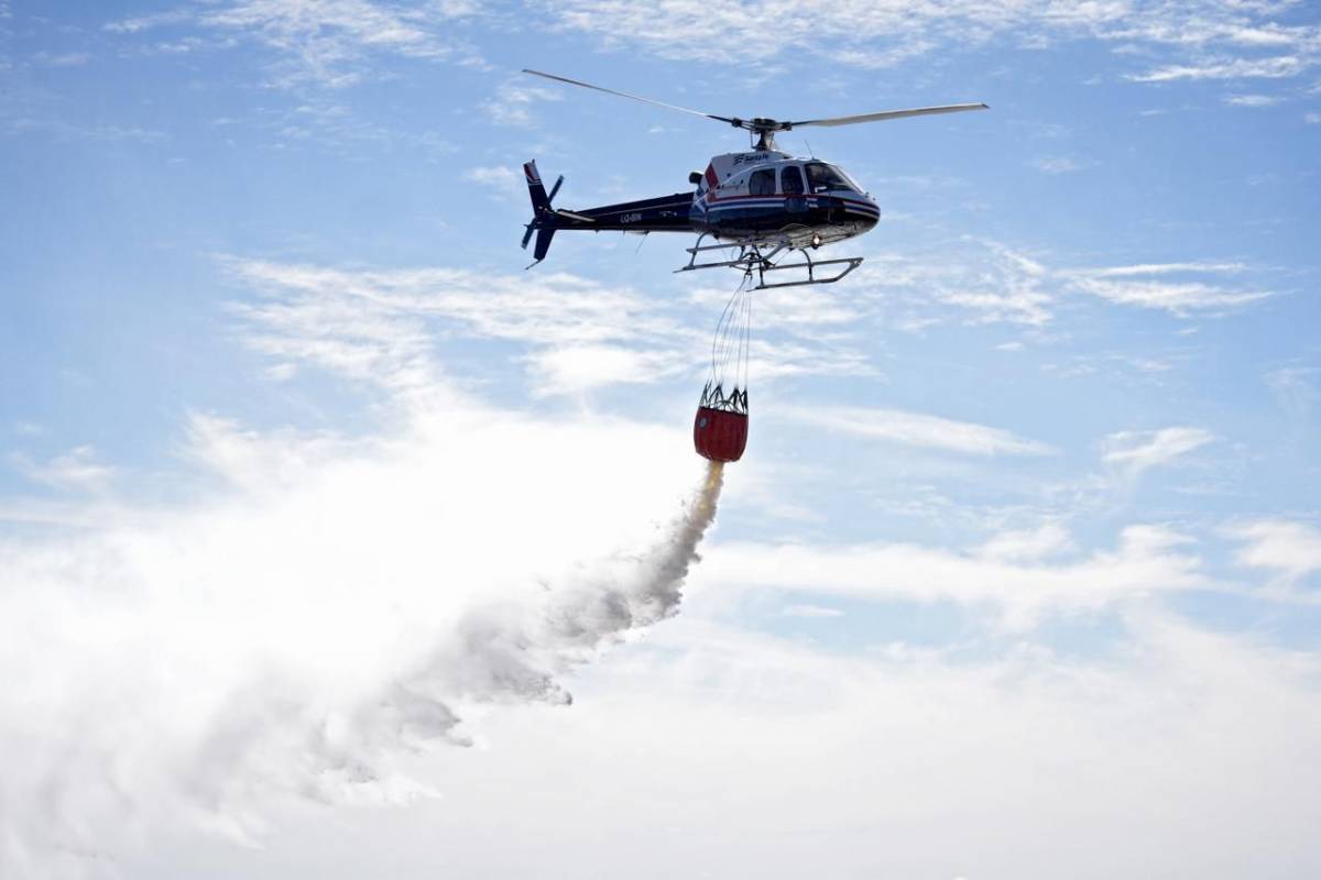 Santa Fe presentó la nueva flota aérea para combatir incendios 