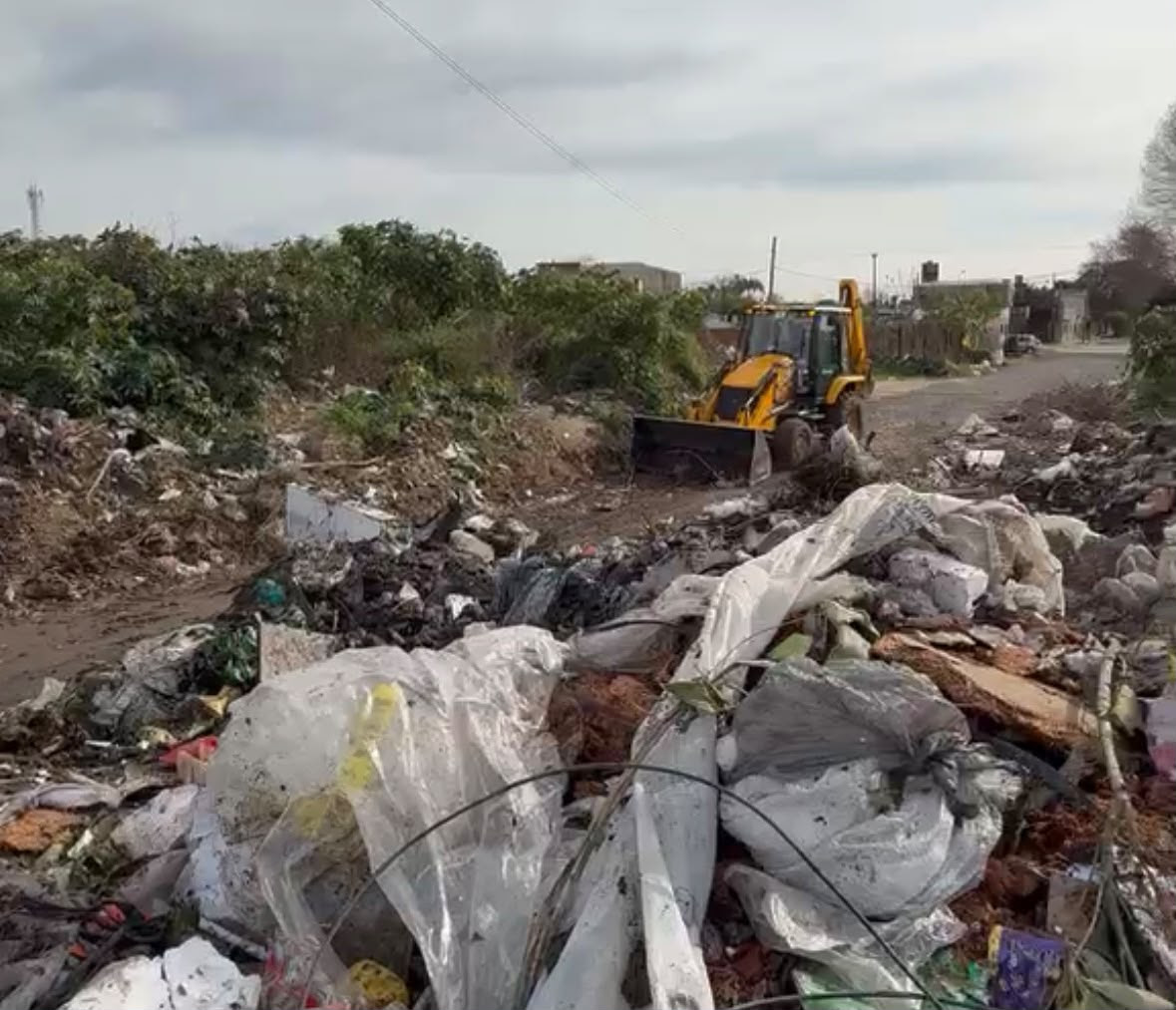 Limpian un basural a cielo abierto y sacan 137 toneladas de basura 