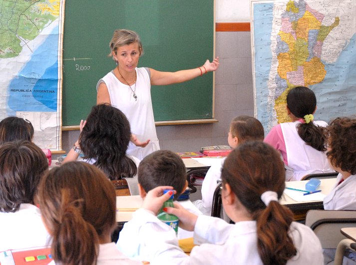 Santa Fe: pagan el presentismo docente