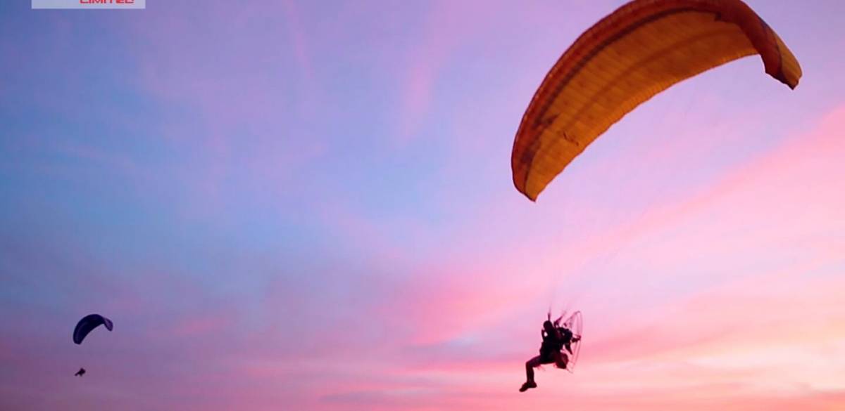 Parapente con motor: Cayastá reunirá a pilotos del país y del exterior 