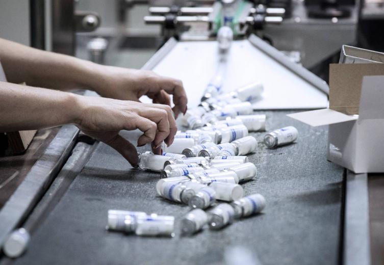 Santa Fe: construirán una planta de producción de antibióticos