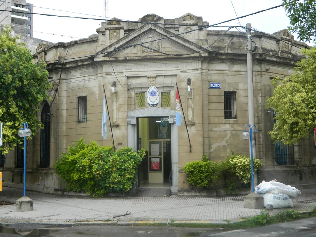 Encontraron archivos ocultos de la dictadura en una comisaría de Santa Fe