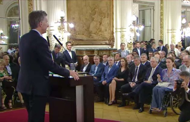 El gobierno amplió asignaciones familiares para 1.200.000 chicos