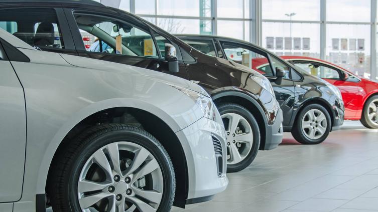Se desplomó 46 % la venta de autos 0 Km