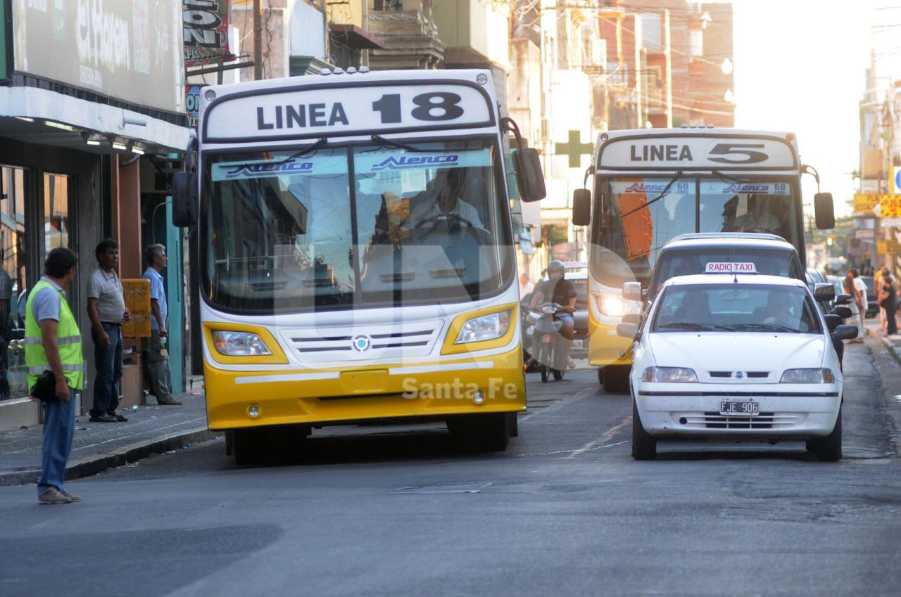 Circulan con normalidad los colectivos en la capital