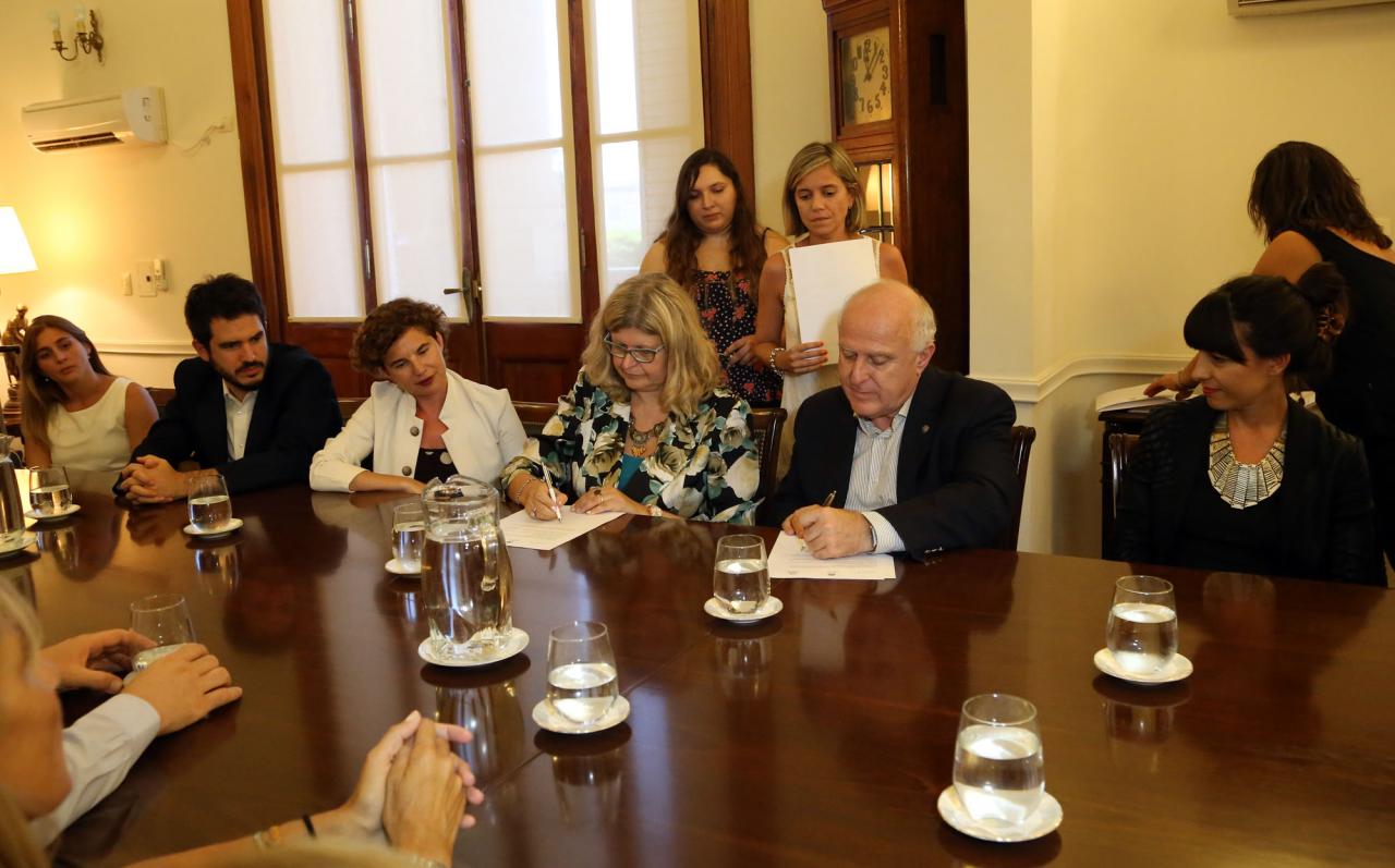 Amplían “Comunidades de Aprendizaje” a más escuelas de Santa Fe