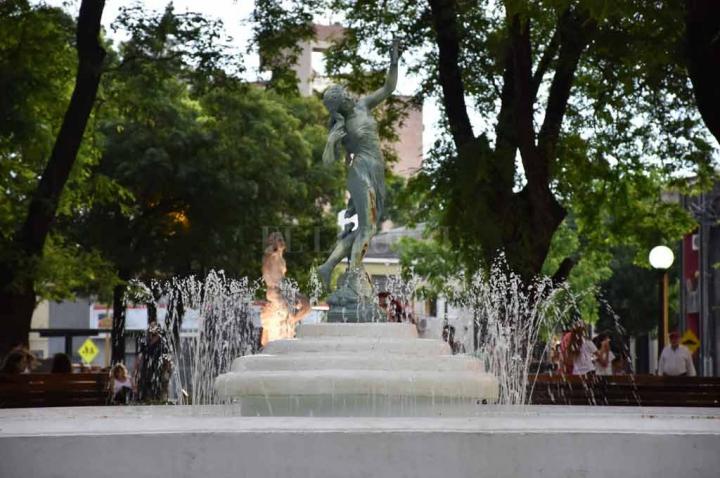 Santa Fe: el municipio  sigue recuperando las plazas de la Ciudad