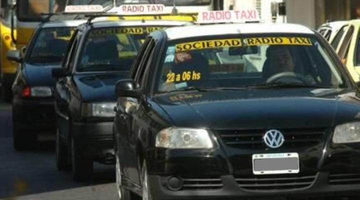 Violento robo a una taxista de Santa Fe