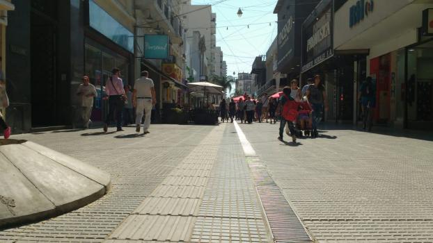 Santa Fe: las ventas en comercios acumulan 13 meses de caída