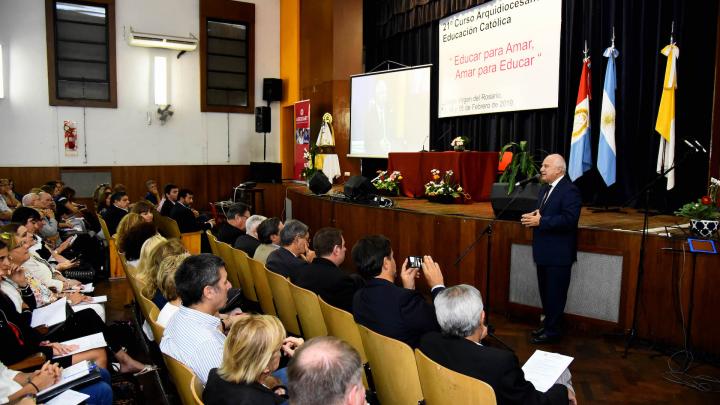 Lifschitz: “La educación nos va a permitir un futuro mejor” 
