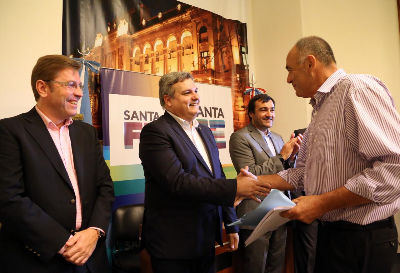 La provincia intensifica la construcción de viviendas