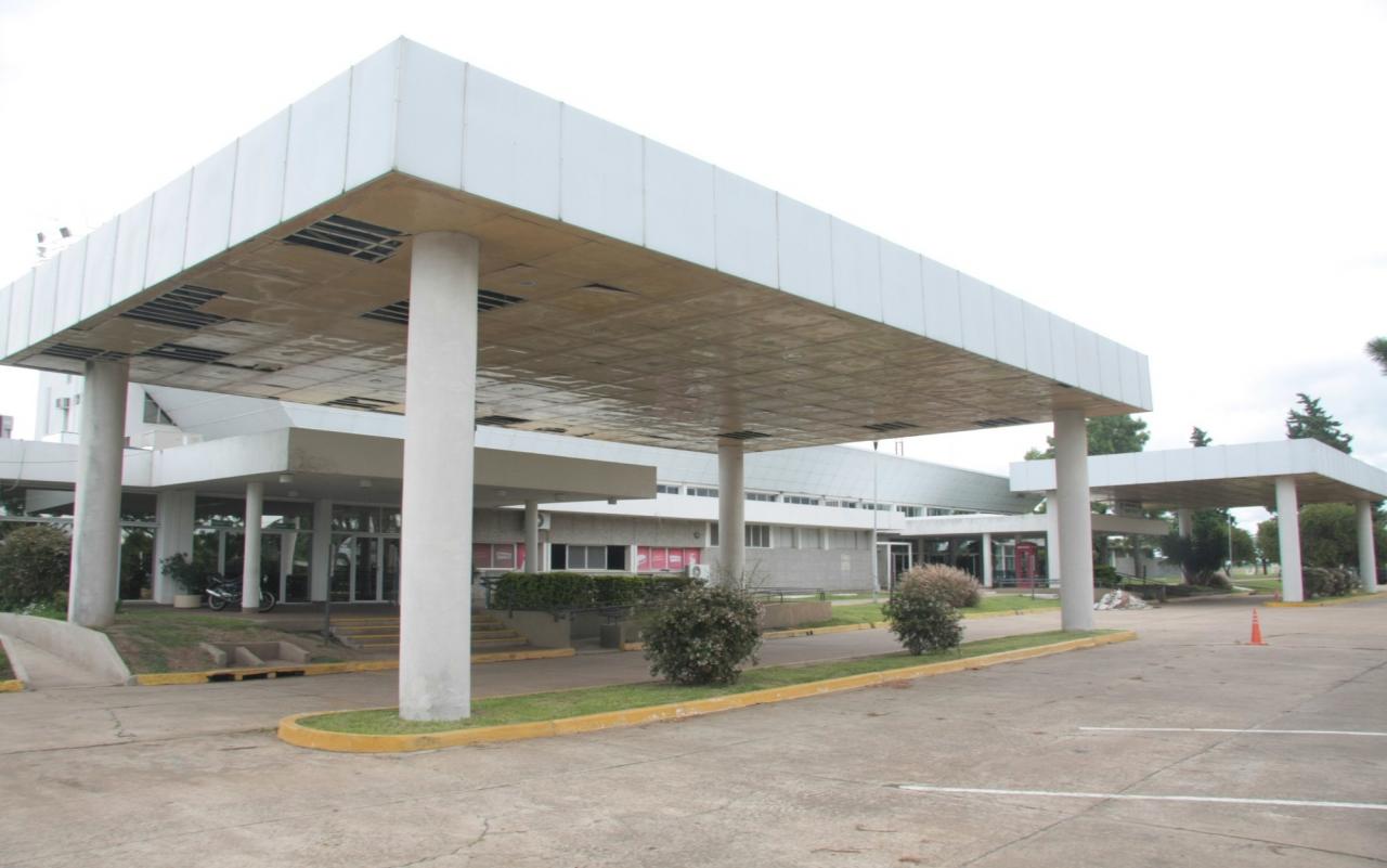 El aeropuerto de Sauce Viejo, lejos de la modernización