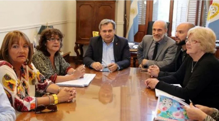La Provincia convocará nuevamente a los docentes