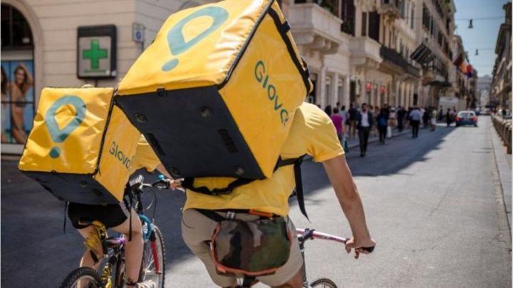 Ordenan prohibir a los delivery en bicicleta 