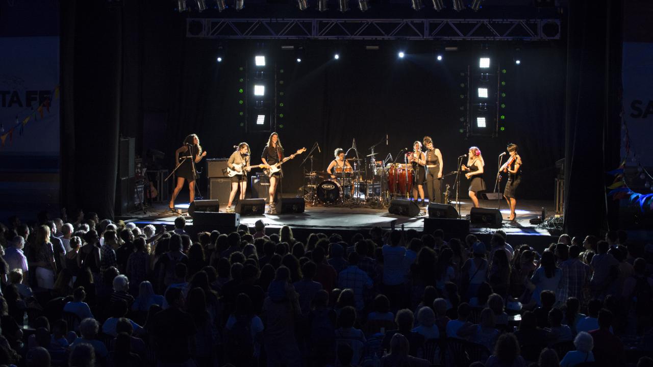 Con “Jogo Bonito” y “Las Taradas” se copó El Molino