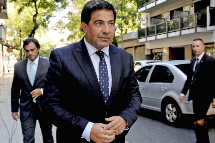 Dictaron la falta de mérito a Ricardo Echegaray