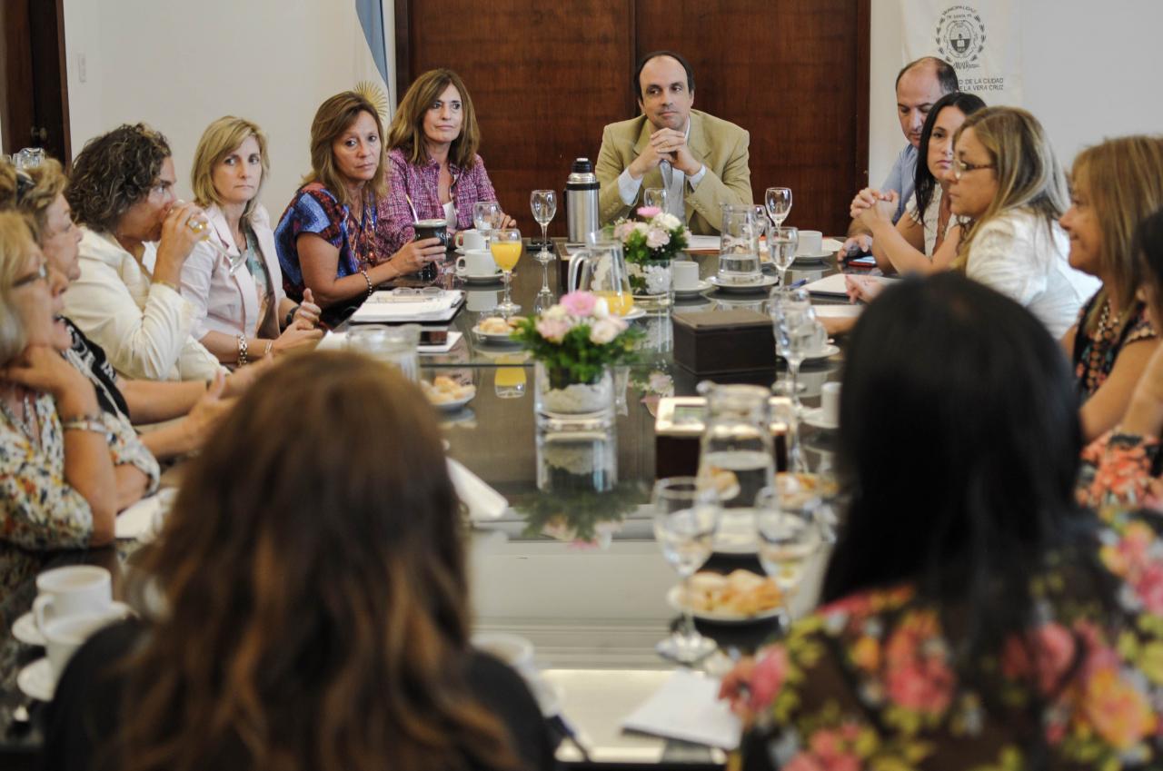 Corral con entidades que trabajan por la igualdad de género