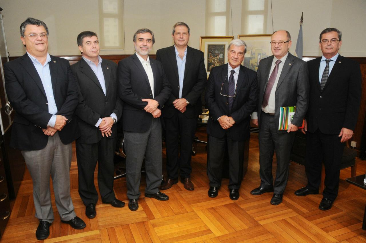 Santa Fe quiere producir medicamentos biotecnológicos 