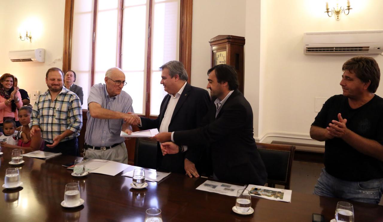 Los Sin Techo erradicarán 200 ranchos en Santa Fe