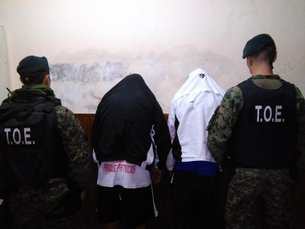 La TOE detuvo a dos personas con pedido de captura