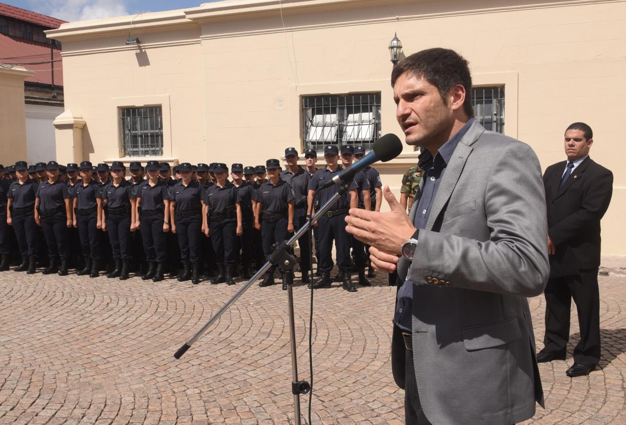 Santa Fe incorporó más agentes policiales