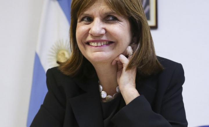 Bullrich: “A mi gestión le pongo un 10” 