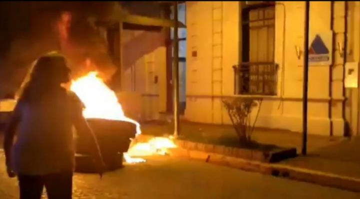 Piden juicio político para el juez que liberó a los motochorros