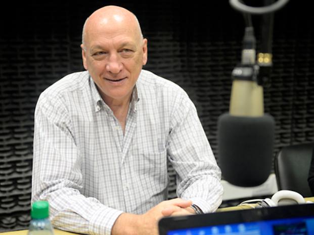Bonfatti: “La única medida que tomó Macri fue devaluar” 
