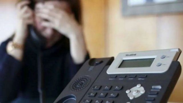 Una anciana perdió una fortuna en dólares y alhajas