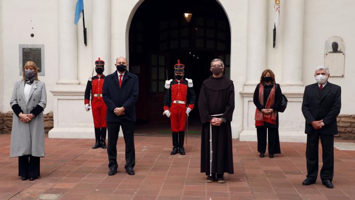 Perotti homenajeó al Brigadier López