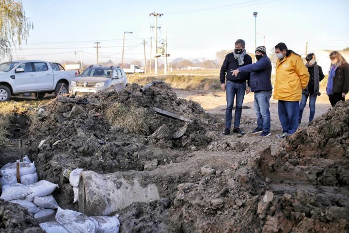 Santa Fe Capital: limpian 32000 metros de desagües pluviales 