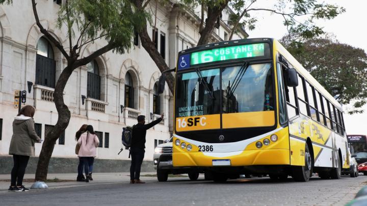 Santa Fe destinó $ 1000 millones para sostener el transporte