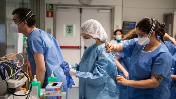 Médicos de San Luis fueron a fiesta clandestina