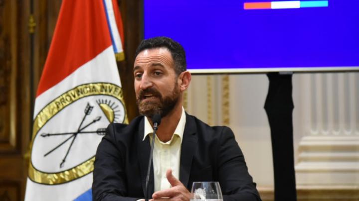 Sukerman sobre el desempleo: “Nos caímos al abismo” 