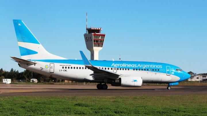 Viajó con covid y ahora están aislados 57 pasajeros