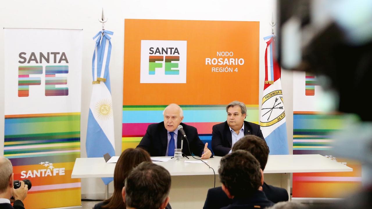 Lifschitz apunta a “moralizar y transparentar la actividad pública” 