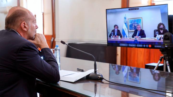 Perotti y Fernández, juntos ante la nueva ola de covid