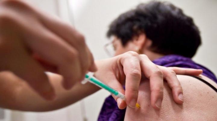 Autorizan la vacuna Sinopharm a mayores de 60 años