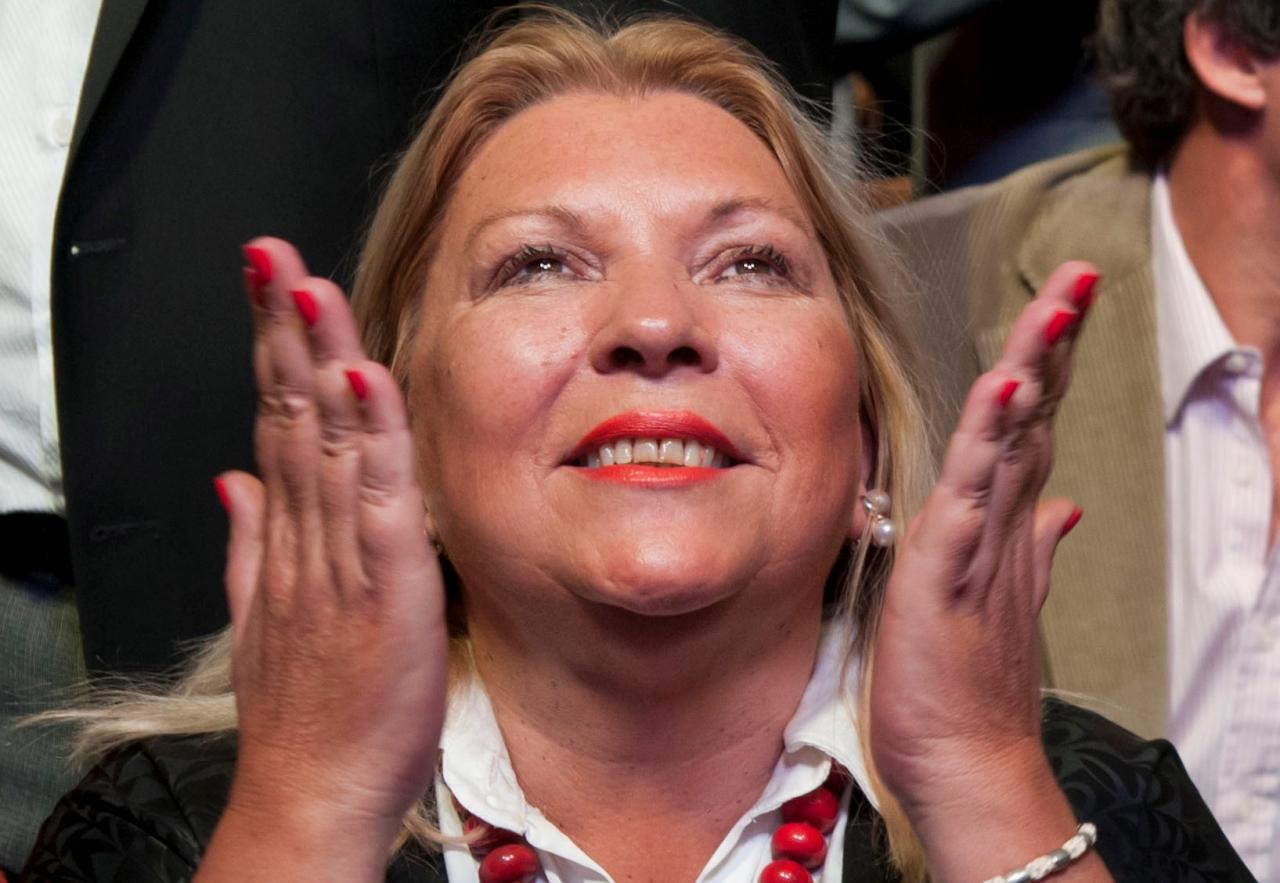 Carrió pidió la renuncia de Martín Lousteau
