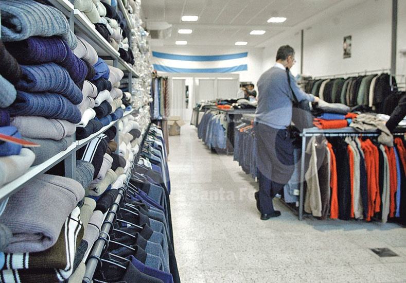 Comerciantes dicen que cayeron un 30 % las ventas