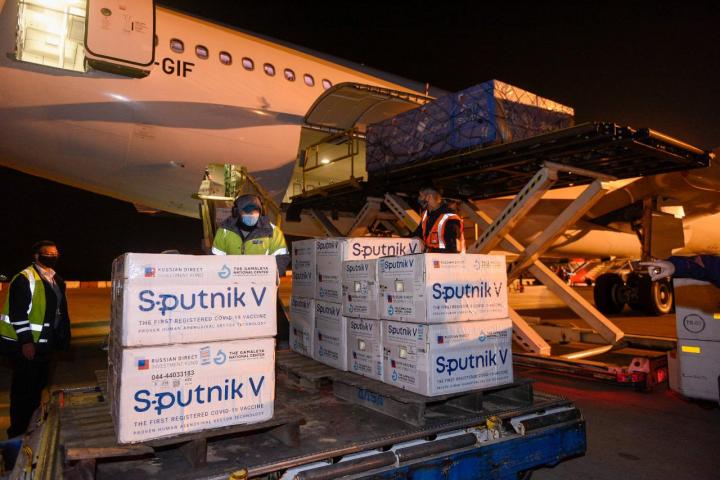 Llegaron al país 500 mil Sputnik V 